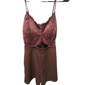 Justify Lace Cami Romper Mauve and Brown